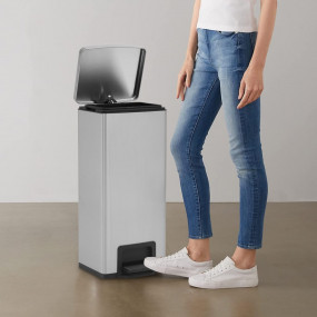 Dustbin with Pedal Anti-fingerprint 7.9 gal Silver Stai...